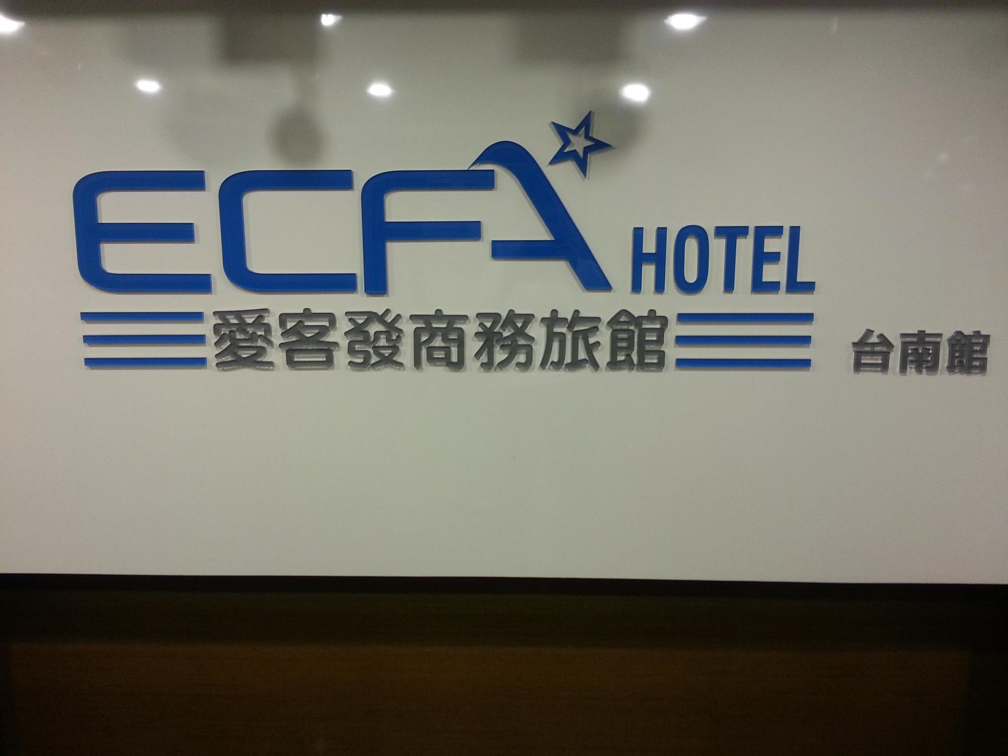 Liho Hotel Tainan Bagian luar foto